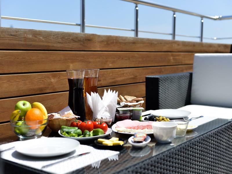 Terrace Hotel Baky Esterno foto
